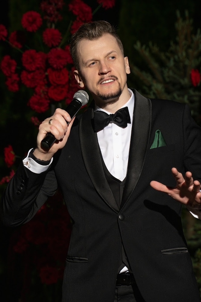Андрей Тар