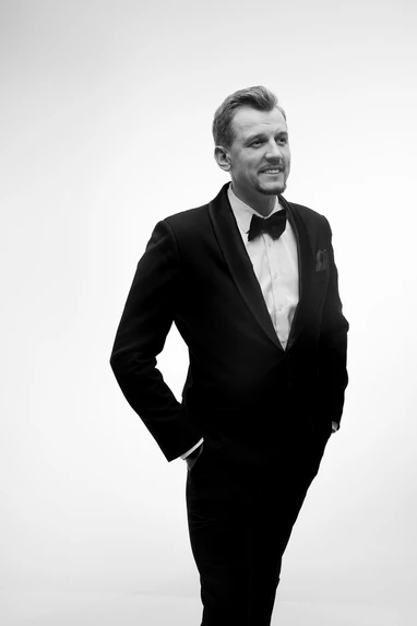 Андрей Тар